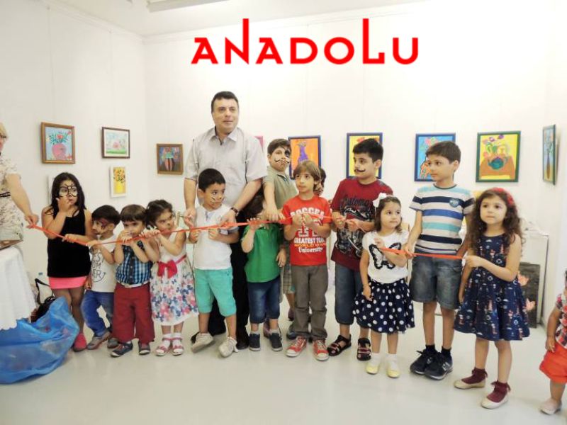 Mersinde Çocuklara Yönelik Resim Sergileri