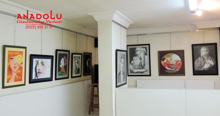 Anadolu Güzel Sanatlar Liselerine Hazırlık Sanat Galerisi Çukurovada