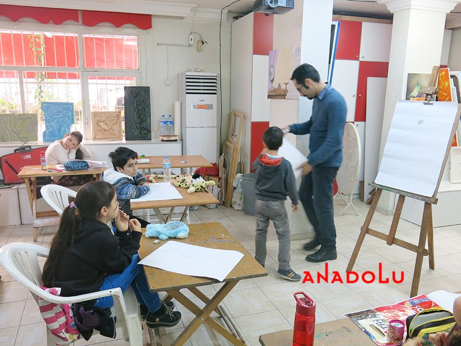 Çocuklar İçin Karakalem Kursları Çukurovada