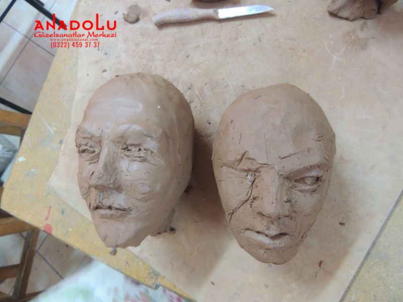 Kafatası Modelleme Heykel Dersi Çukurovada